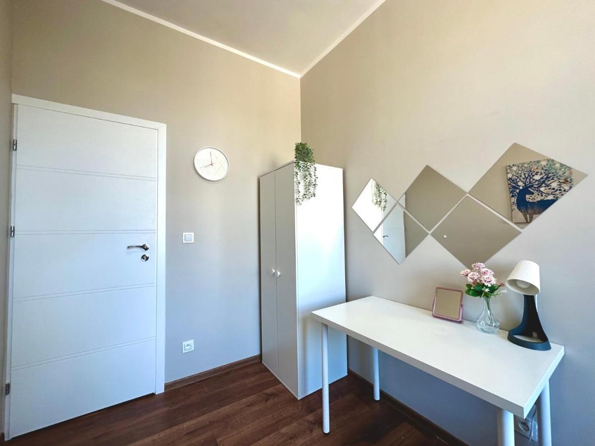 Mmrent Flora Room غدانسك المظهر الخارجي الصورة